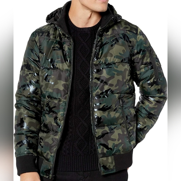 ジャケット・アウター UTILITY HOODED JACKET CAMO M m_682bca71d7555d9c48bc2cf5.jpg